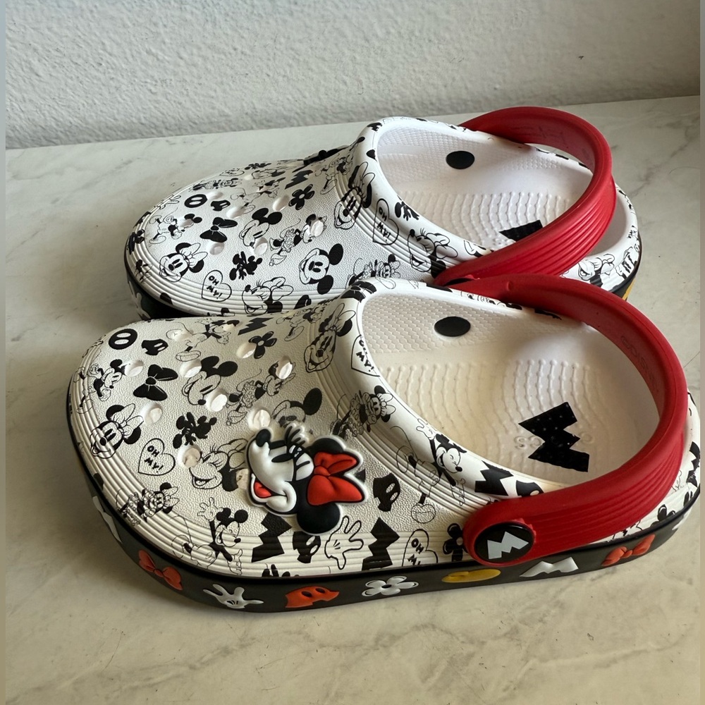 CROCS Mickey Off Court Clogs - Picture 3 of 9